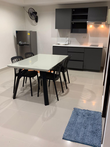 Kitchen 4, Beverly Hills Villa Patong, Phuket Island