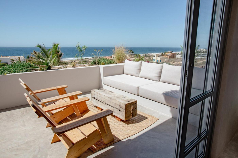 Others 2, Topia Retreat - Surf Suite Sur, La Paz