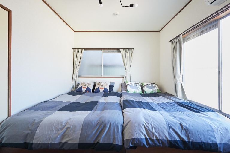 Bedroom 2, Shinjuku area house with 3BR 2min to Metro on foot, Shinjuku