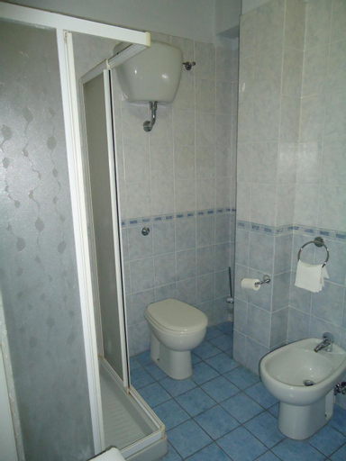 Bathroom 5