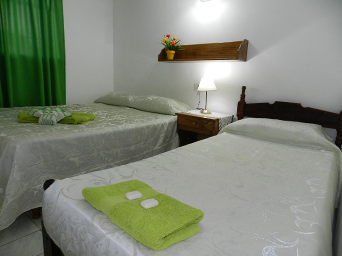 Others 5, Hotel Colon, Capital