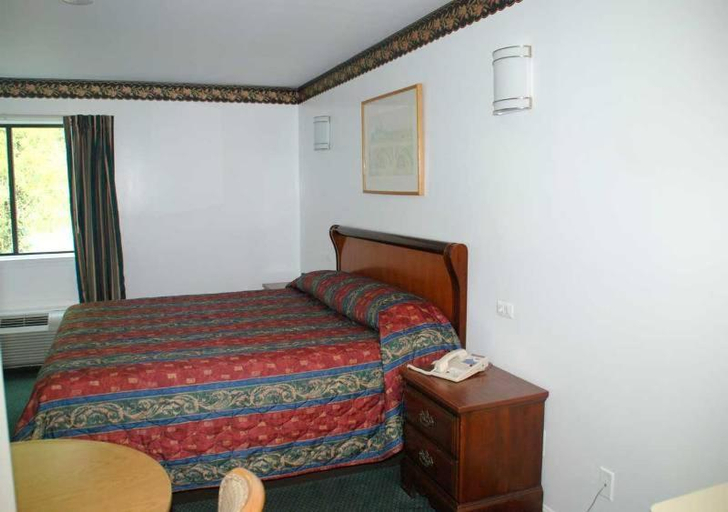 Others 3, Home Style Inn, Manassas
