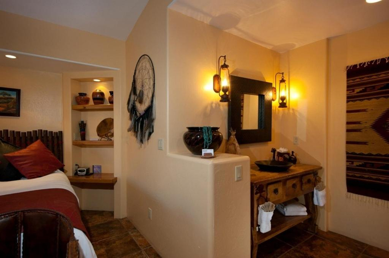 Bedroom 3, The Inn at Thunder Mountain, Yavapai