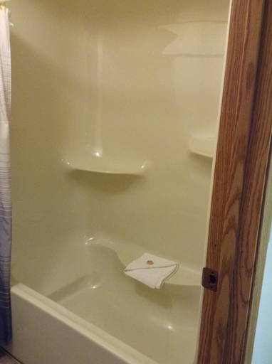 Bathroom 4, The Ranchland Inn Kamloops, Thompson-Nicola