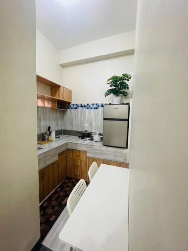 Others 5, Cozy 1BR Unit with Full Bathroom,Kitchen, Wifi at Sonia's Island Stay, Virac