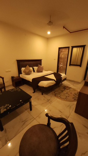 Hotel Bliss Stay, Chandigarh