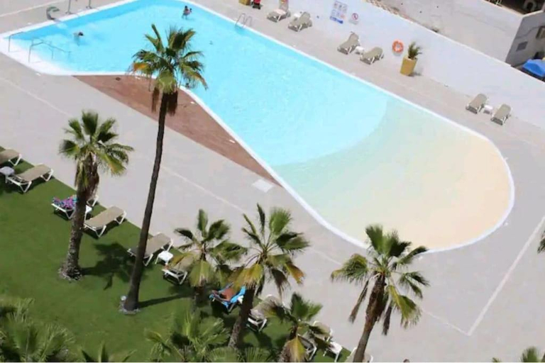3, Caribe 530 by CASAS COCODRILO, Las Palmas
