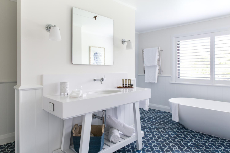Bathroom 2, Bendooley Estate, Wingecarribee
