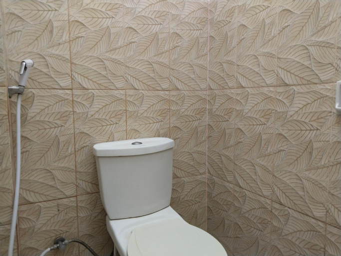 Bathroom 4