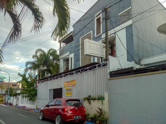 RedDoorz near RS Labuang Baji Makassar, Makassar