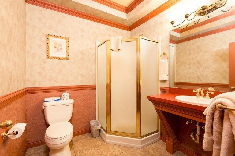 Bathroom 3, The Blue Heron Inn, LaPorte
