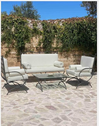 Others 4, Villa Anna Buonvino, Bari