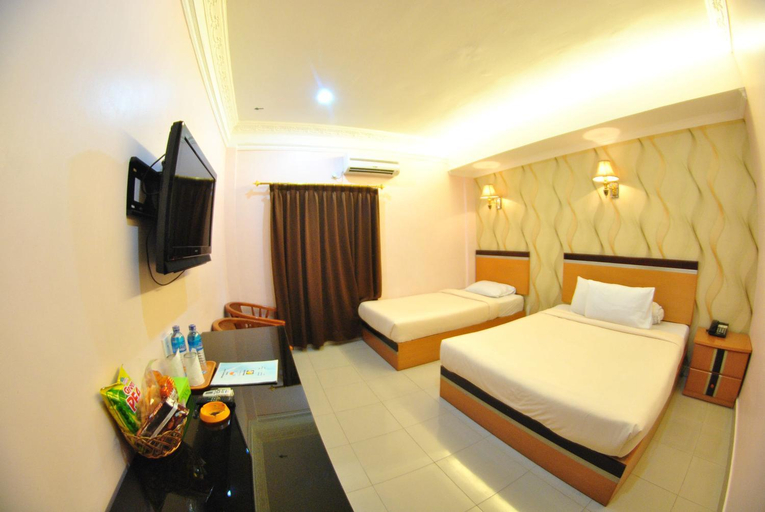 Bedroom 9