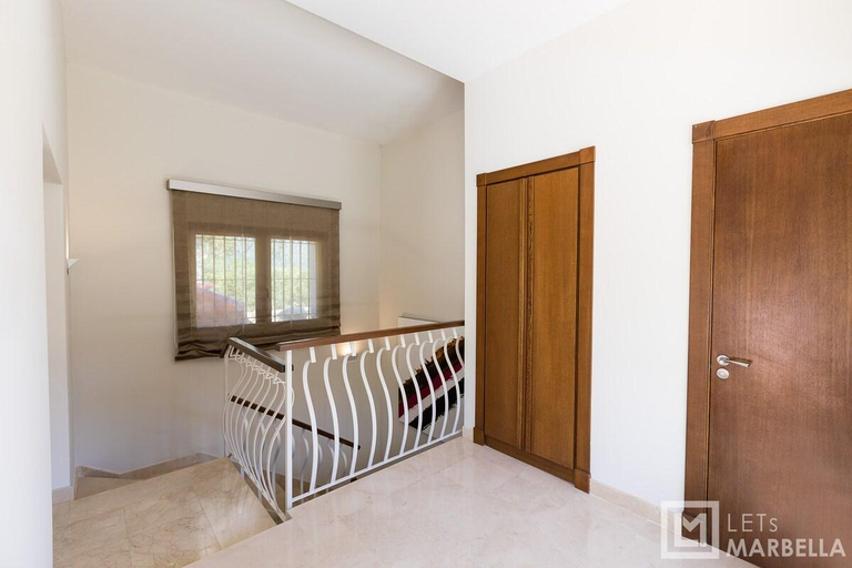 Others 2, Luxury 4BR Villa - Benahavis Hills & Country Club, Málaga