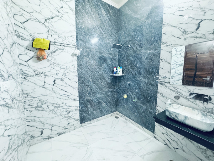Bathroom 3, Sandhu Homestay, Amritsar