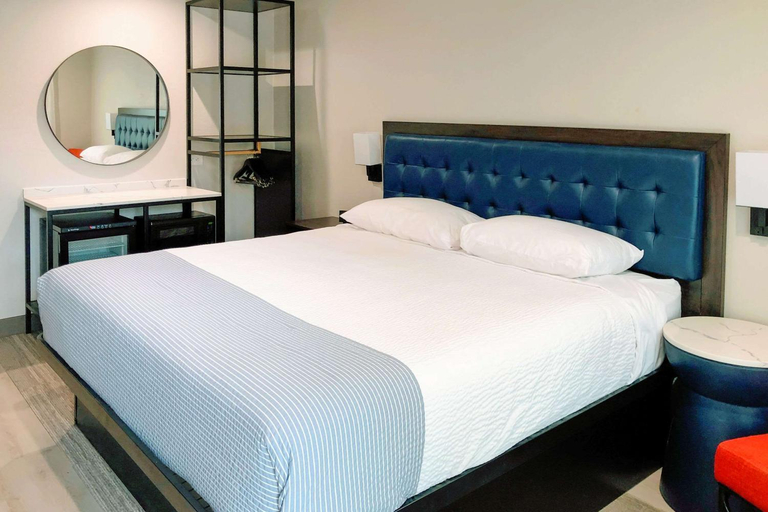 Bedroom 13