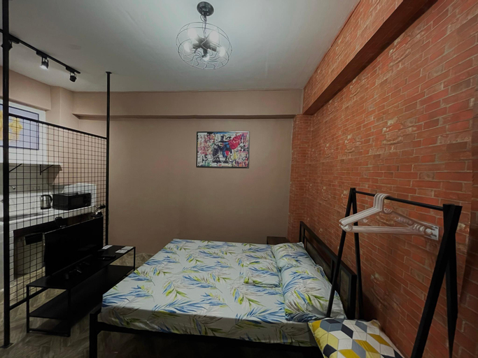 staycation qc netflixcable tv wifi sanitize , Quezon City