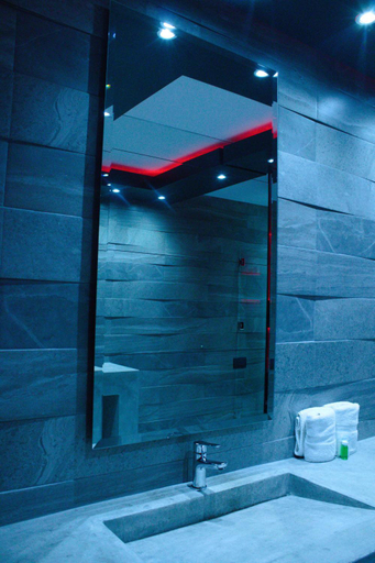 Bathroom 6