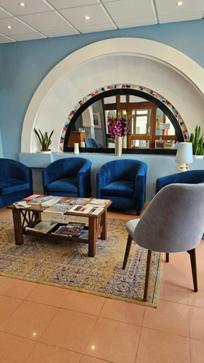 Public Area 2, La Playa Hotel