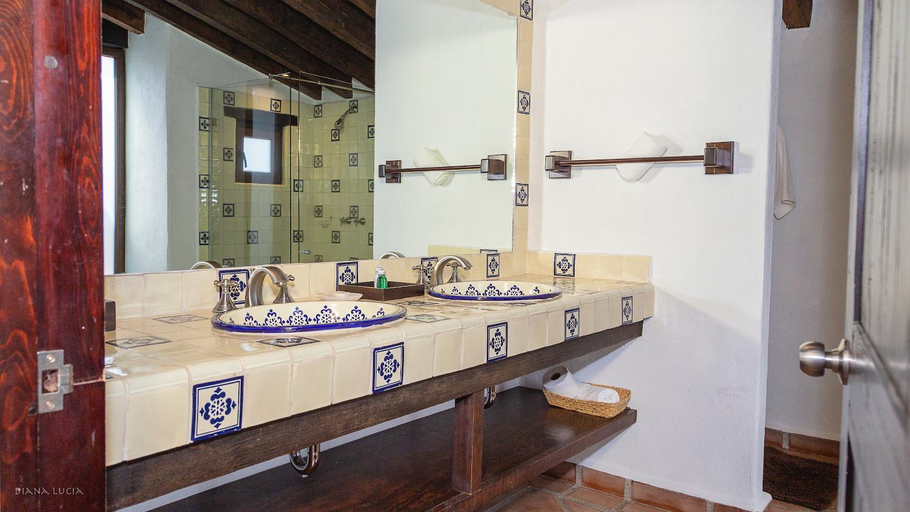 Bathroom 3, Hotel Hacienda San Martin, Lerma