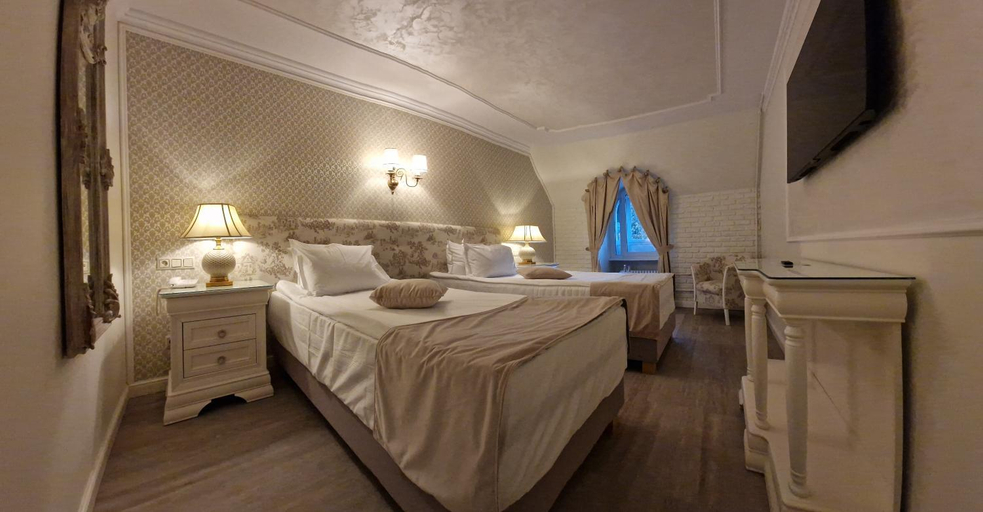 Bedroom 3, Hotel Caraiman, Sinaia