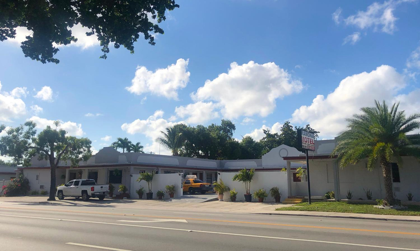 Others 3, Ramona Motel, Miami-Dade