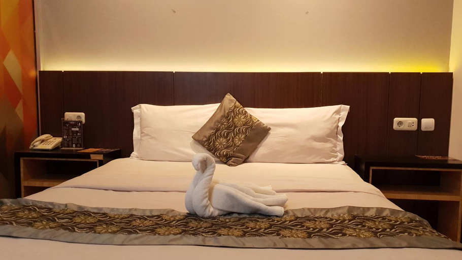 Bedroom 12