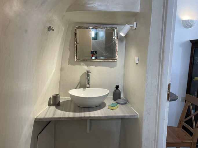 Bathroom 3, Viletta Verte 2 bedroom villa, private hot tub, South Aegean