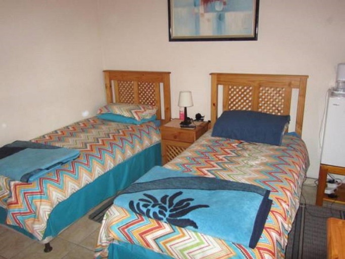Others 5, Mall Guesthouse, Sedibeng