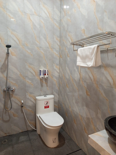 Bathroom, JK Homestay, Jember