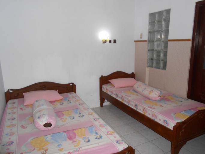 Bedroom 14