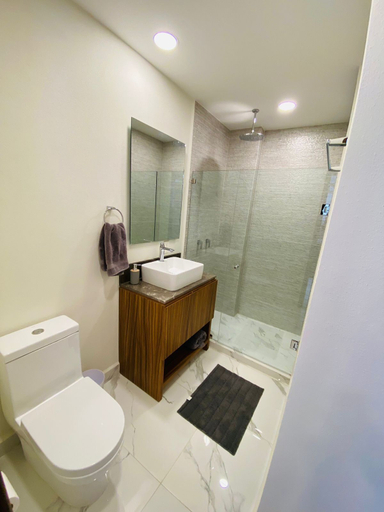 Bathroom 3, Quinta San Miguel Ocean & Canal, Compostela