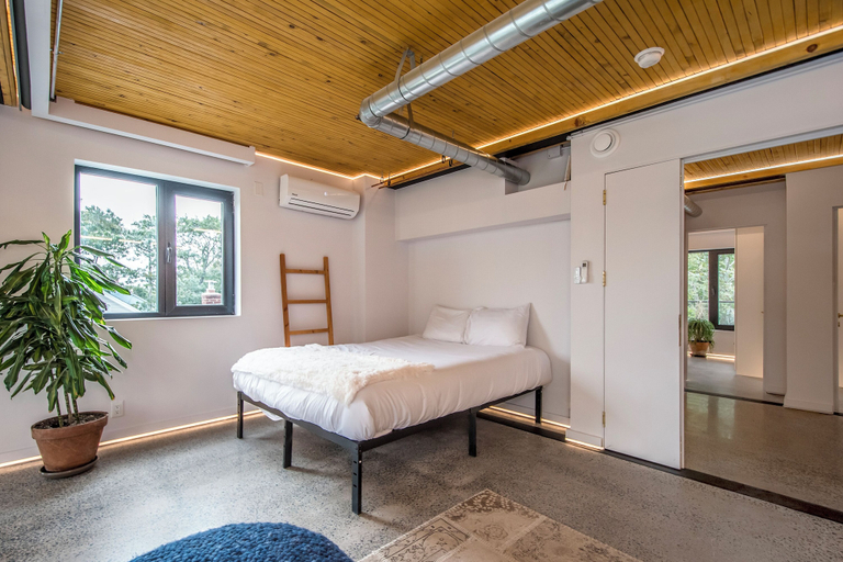 Bedroom 3, The Halifax Rooftop Home (Furnished), Halifax