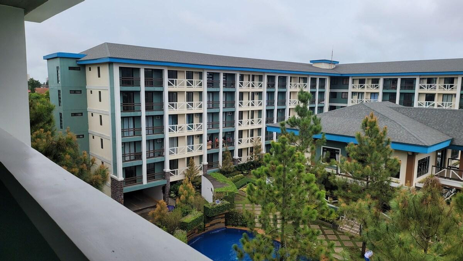 Penthouse Unit in Pine Suites 521, Tagaytay City