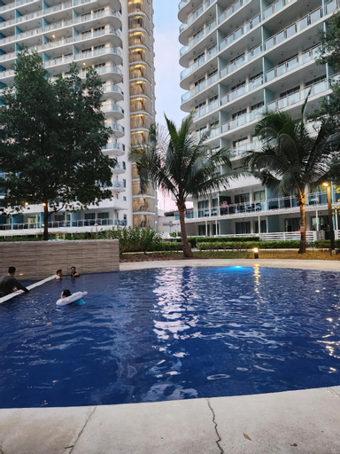 Azure Miami 424 Cheap Couple Unit w/ View&Balcony, Parañaque