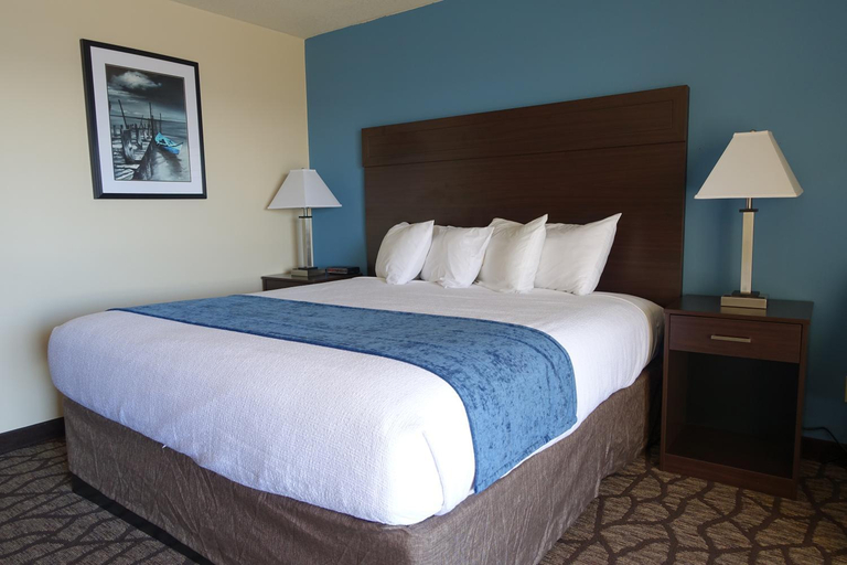 Bedroom, Harborside Inn, Jefferson