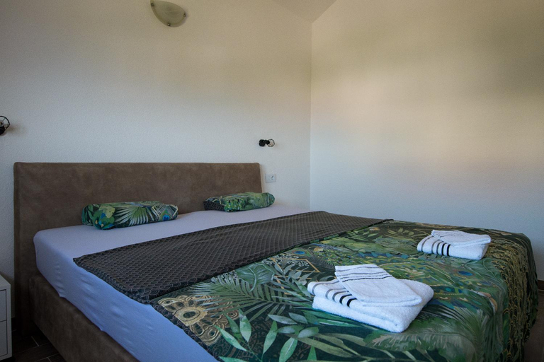 Others 3, Villa Stipe, Dugi Rat