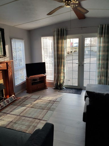 Others 5, Rooms at Tarrareoch, West Lothian