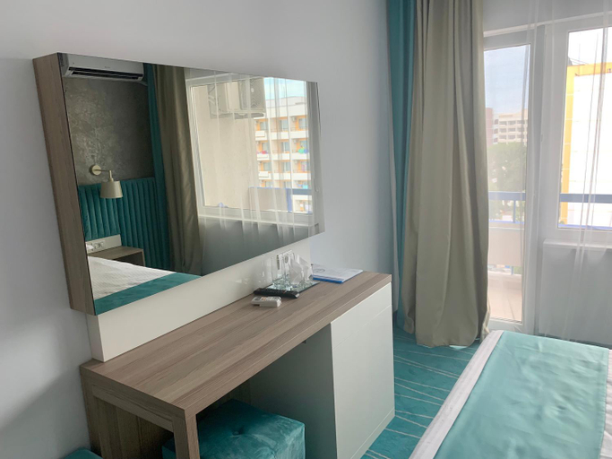 Bathroom 3, Hotel Meteor, Mangalia