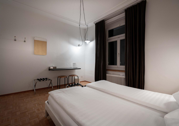 Bedroom 2, Gasthaus zum Guten Gluck, Zürich