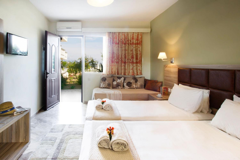 Bedroom 2, Blue Horizon Studios, Thessaly