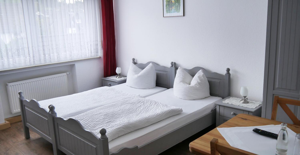 Bedroom 3, Garni Hotel Bodden, Oberbergischer Kreis