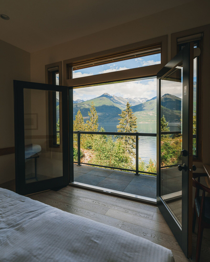 Bedroom 3, The Sentinel, Central Kootenay