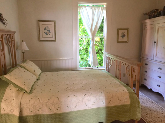 Bedroom 9