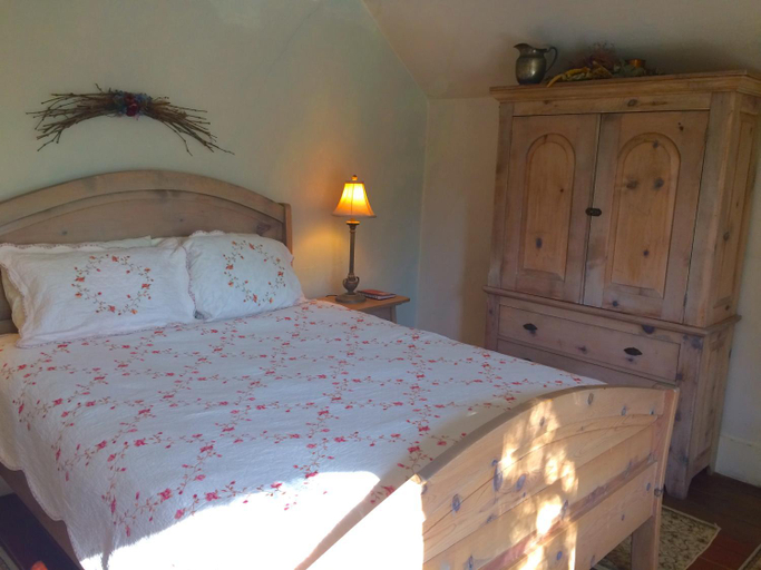 Bedroom 6