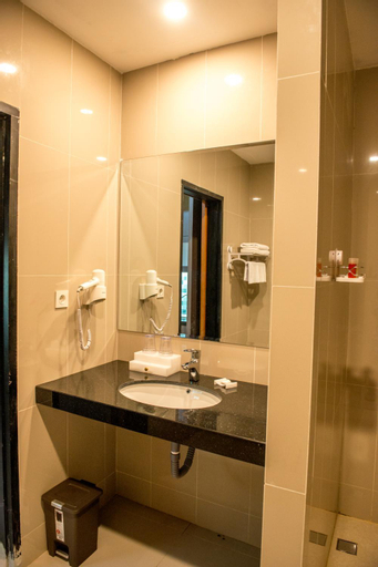 Bathroom 3