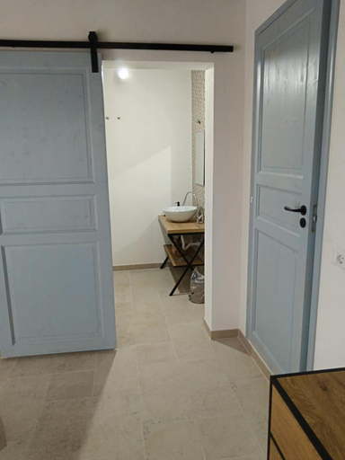 Others 4, PEACE ROOMS, Ragusa