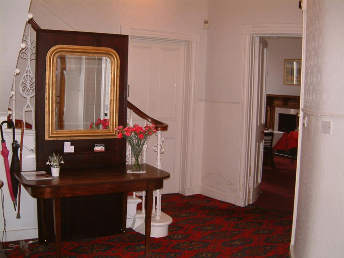 Others 5, Terrace hotel, Edinburgh