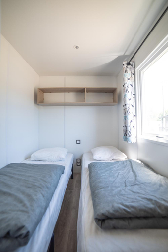 Bedroom 14