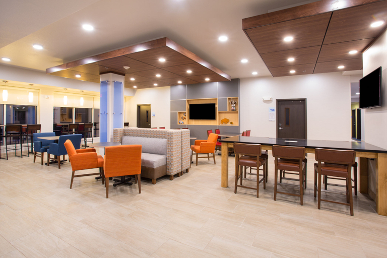 Food & Drinks 4, Holiday Inn Express & Suites Rapid City - Rushmore South, Pennington